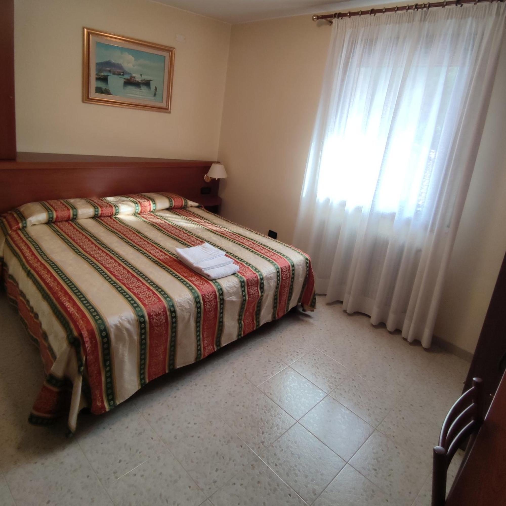 Ponte Nuovo Bed & Breakfast Altissimo Dış mekan fotoğraf